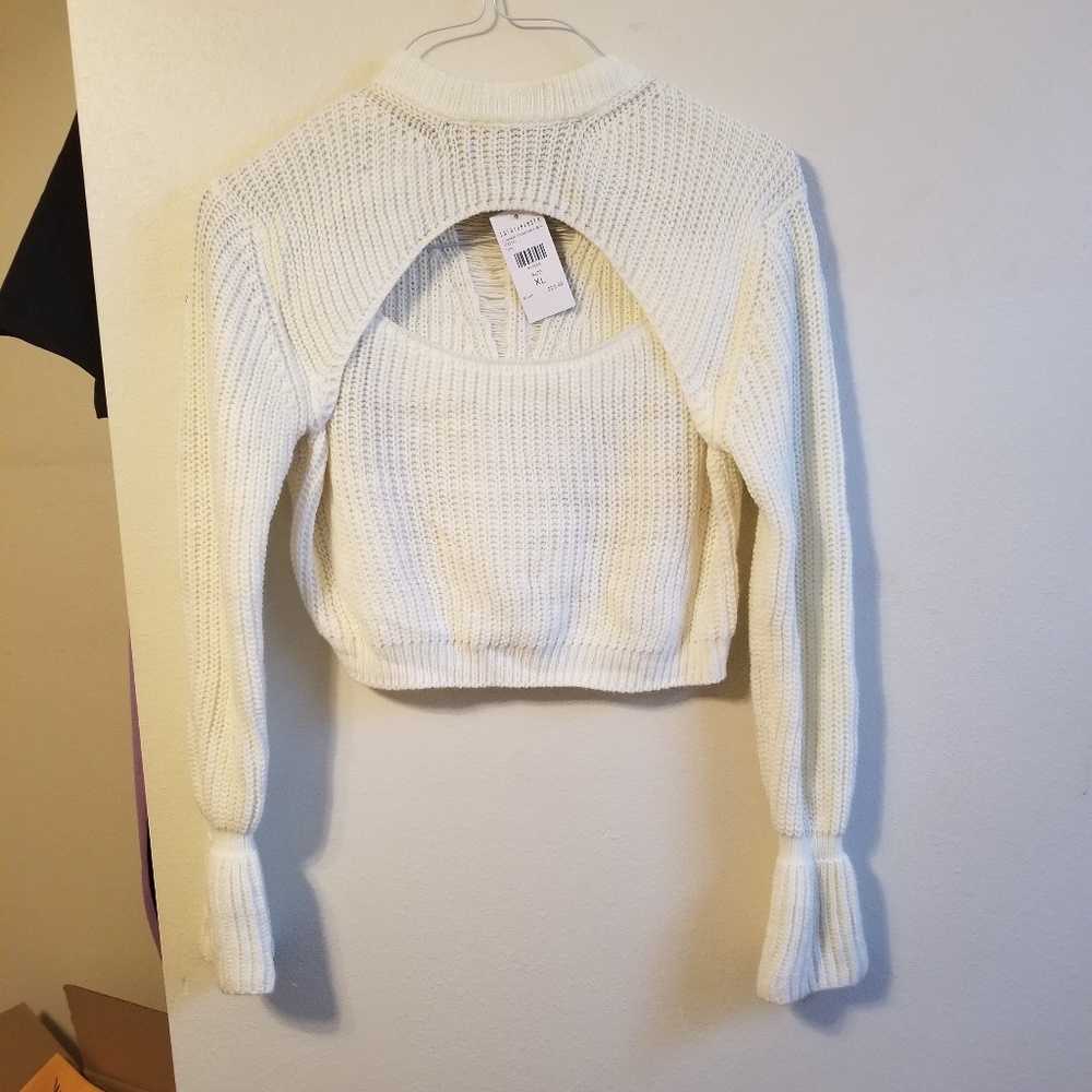 Crop sweater